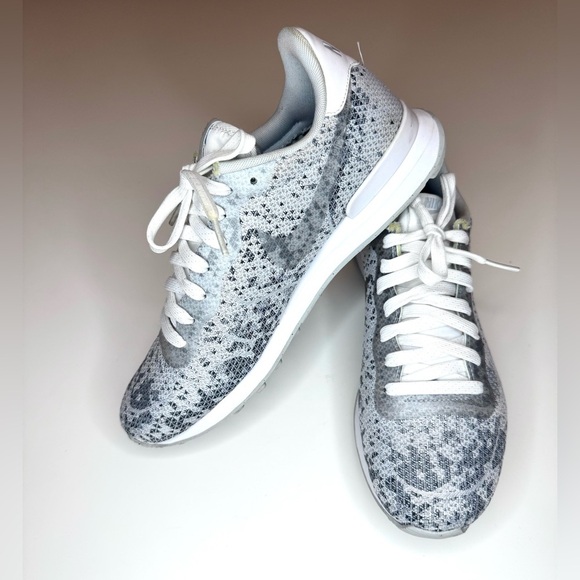 NIKE Men’s INTERNATIONALIST Sneakers White/Gray 839233-100 Mens Size- 7.5 - Picture 4 of 10